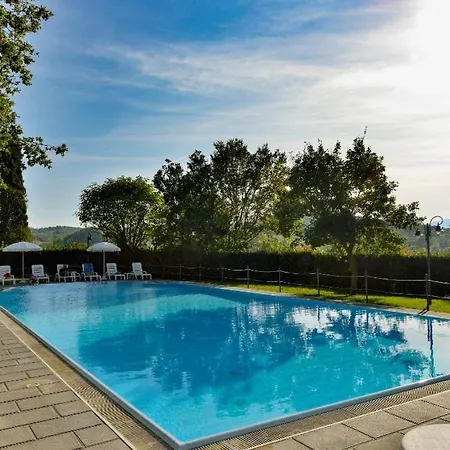 Popoltaio-schiacciato Sleeps 6 Pool T762675 아파트 Ravigliano