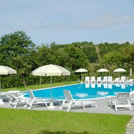 Апартаменты Popoltaio-schiacciato Sleeps 6 Pool T762675