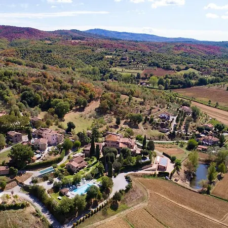 Апартаменты Popoltaio-schiacciato Sleeps 6 Pool T762675 Ravigliano